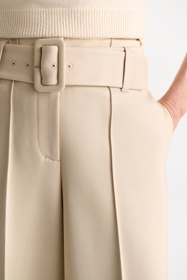 Dorothee Schumacher High-waisted culottes in Punto Milano soft sand