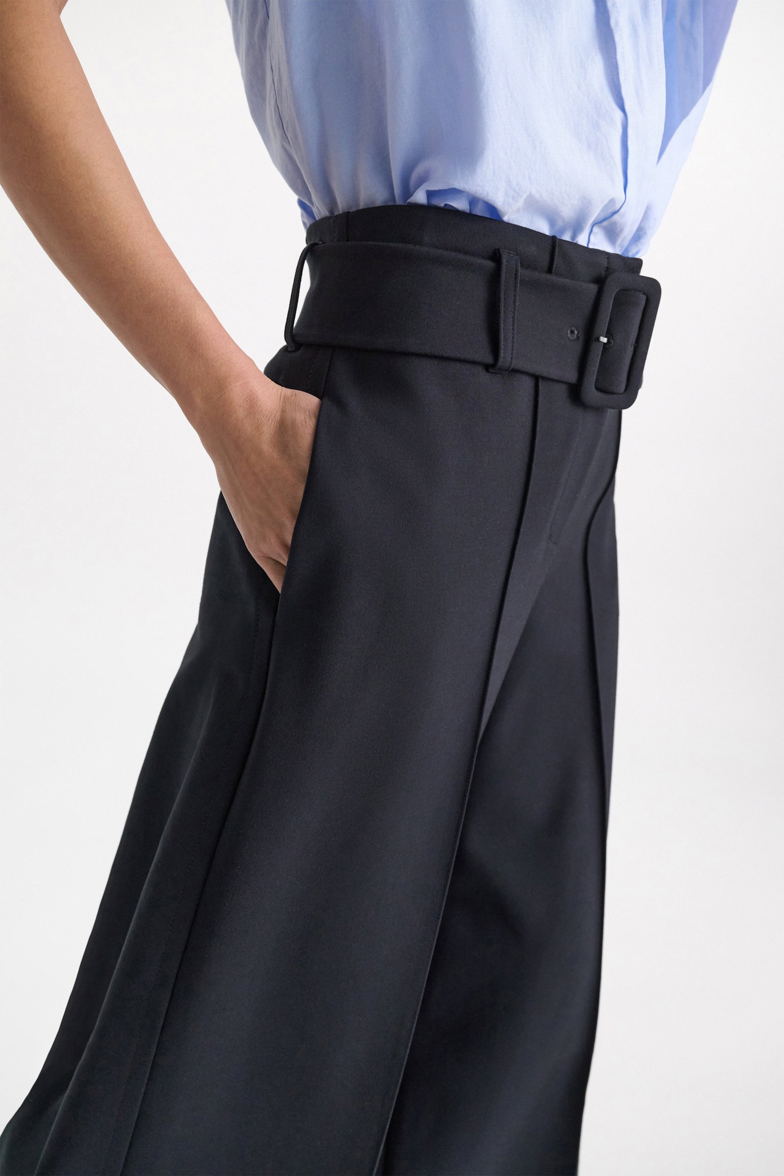 Dorothee Schumacher Culotte Pants aus Punto Milano dark navy