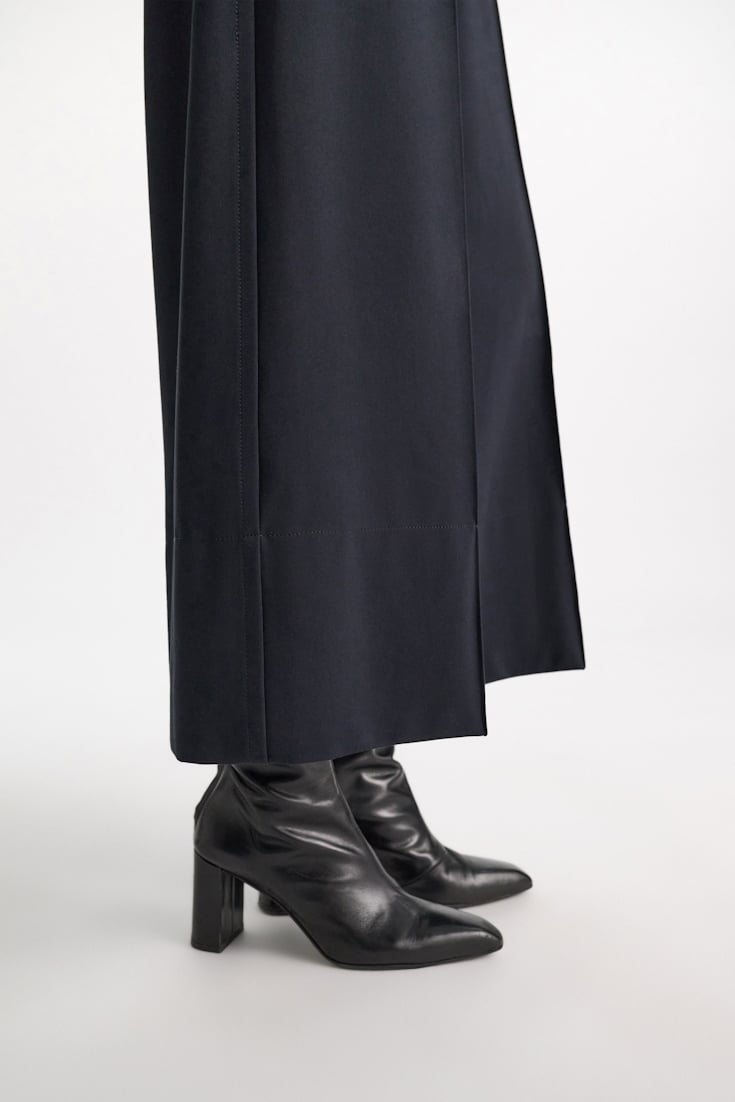Dorothee Schumacher Culotte Pants aus Punto Milano dark navy