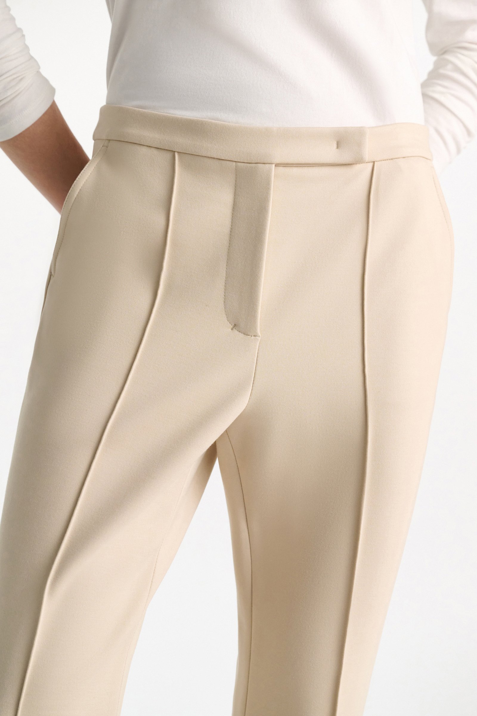 Dorothee Schumacher Cropped flares in Punto Milano soft sand