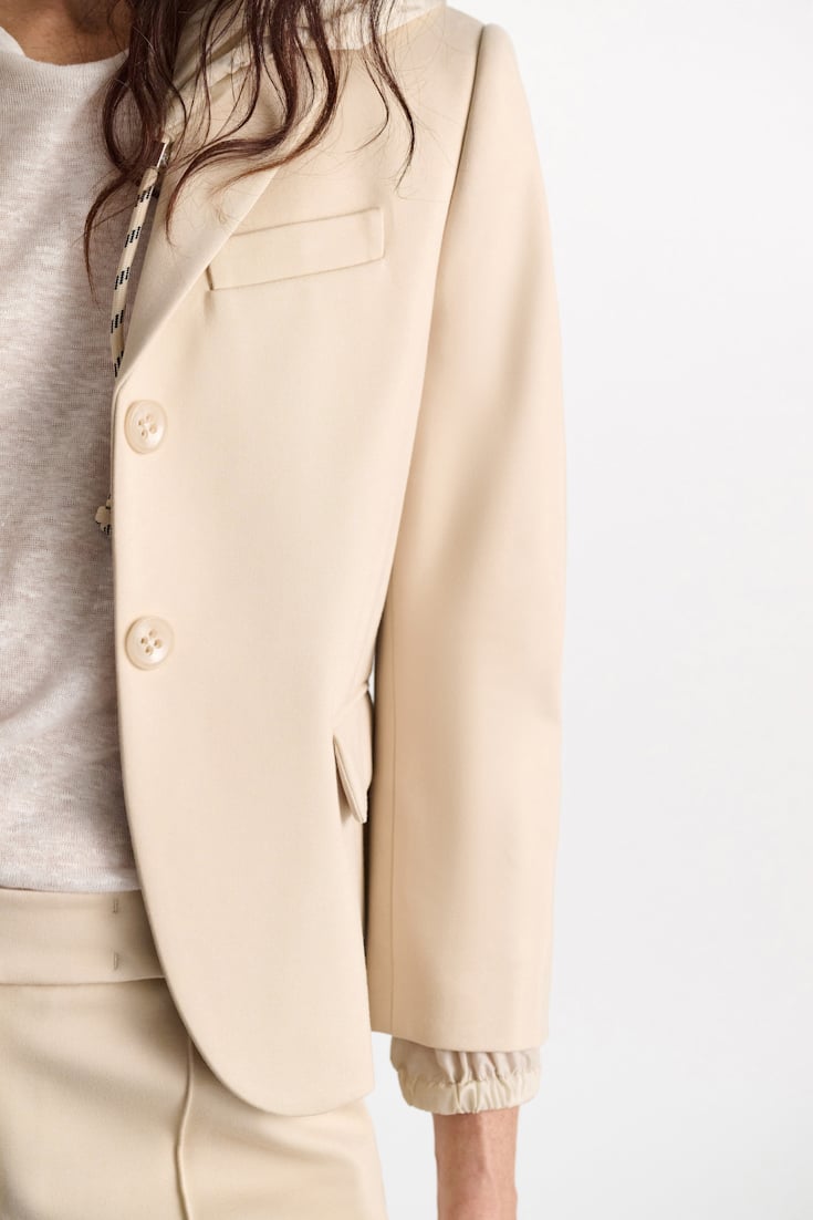 Dorothee Schumacher Cropped blazer in Punto Milano soft sand