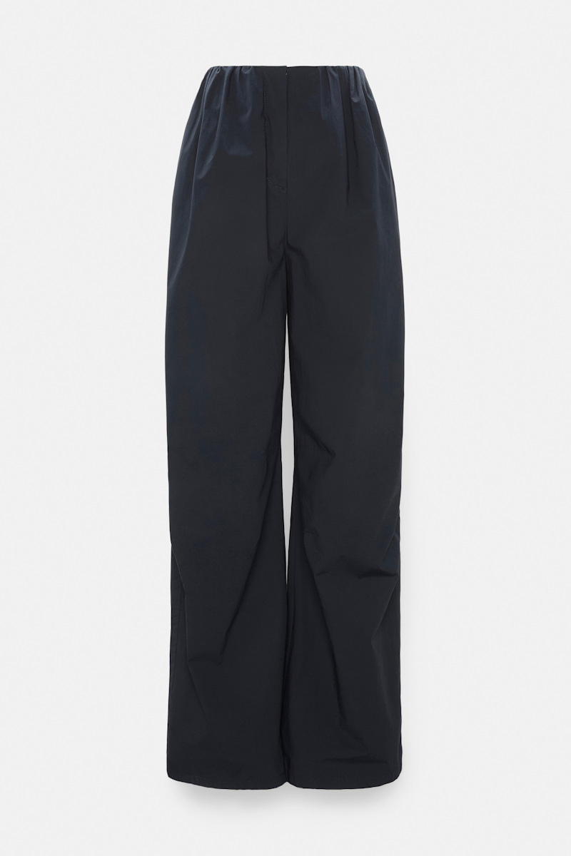 Dorothee Schumacher Women's Blue Pleated Pants In Garment Washed Cotton Poplin Medium