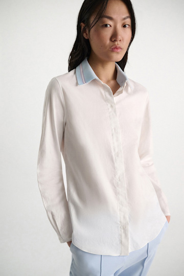 Dorothee Schumacher Bluse mit abnehmbarem, gestreiftem Polokragen aus Baumwoll-Oxford pure white