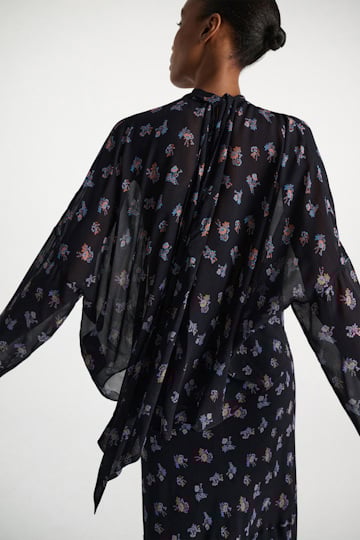 Dorothee Schumacher T-Blouse aus bedruckten Georgette Little Daydream navy orange