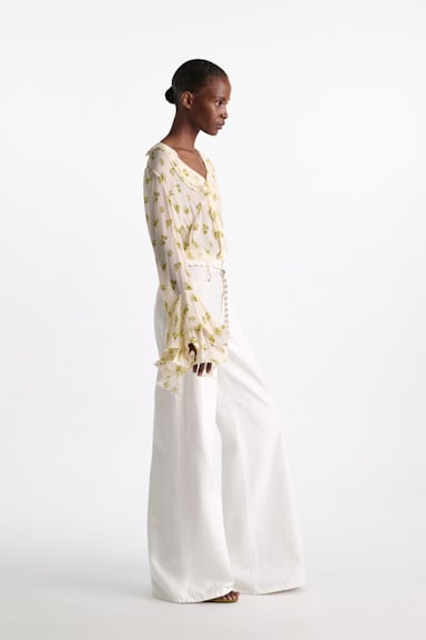 Dorothee Schumacher T-Blouse mit Volant-Details aus bedrucktem Georgette Little Daydream lemon