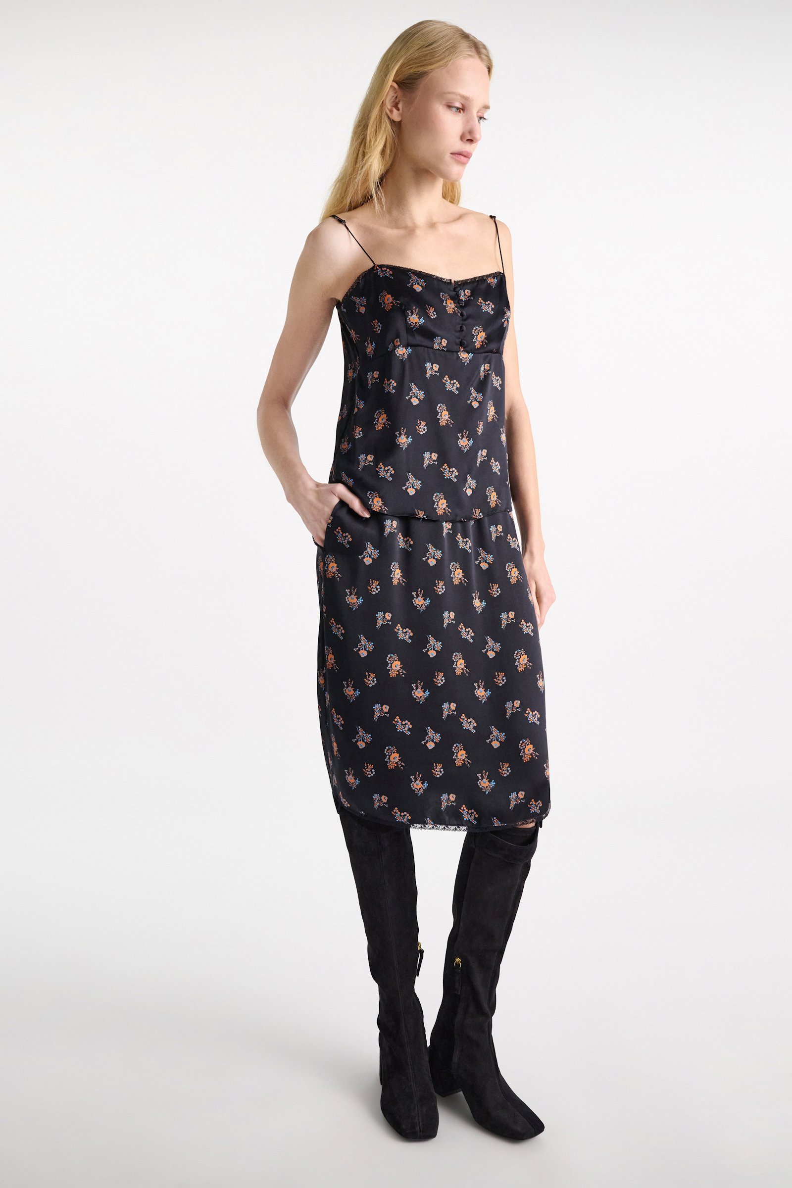 Dorothee Schumacher Lingerie-style skirt in printed silk satin Little Daydream navy orange