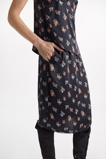 Dorothee Schumacher Lingerie-style skirt in printed silk satin Little Daydream navy orange