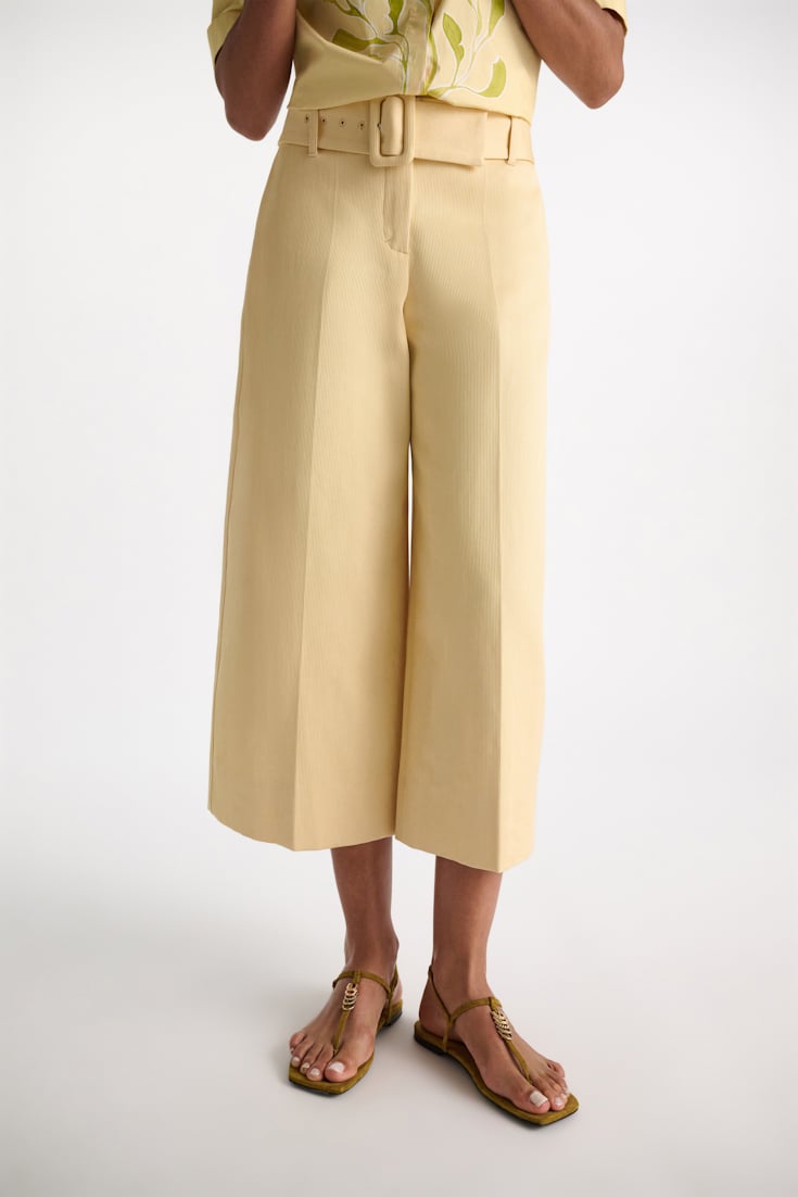 Dorothee Schumacher Suede sandals with signature D-rings dafne green