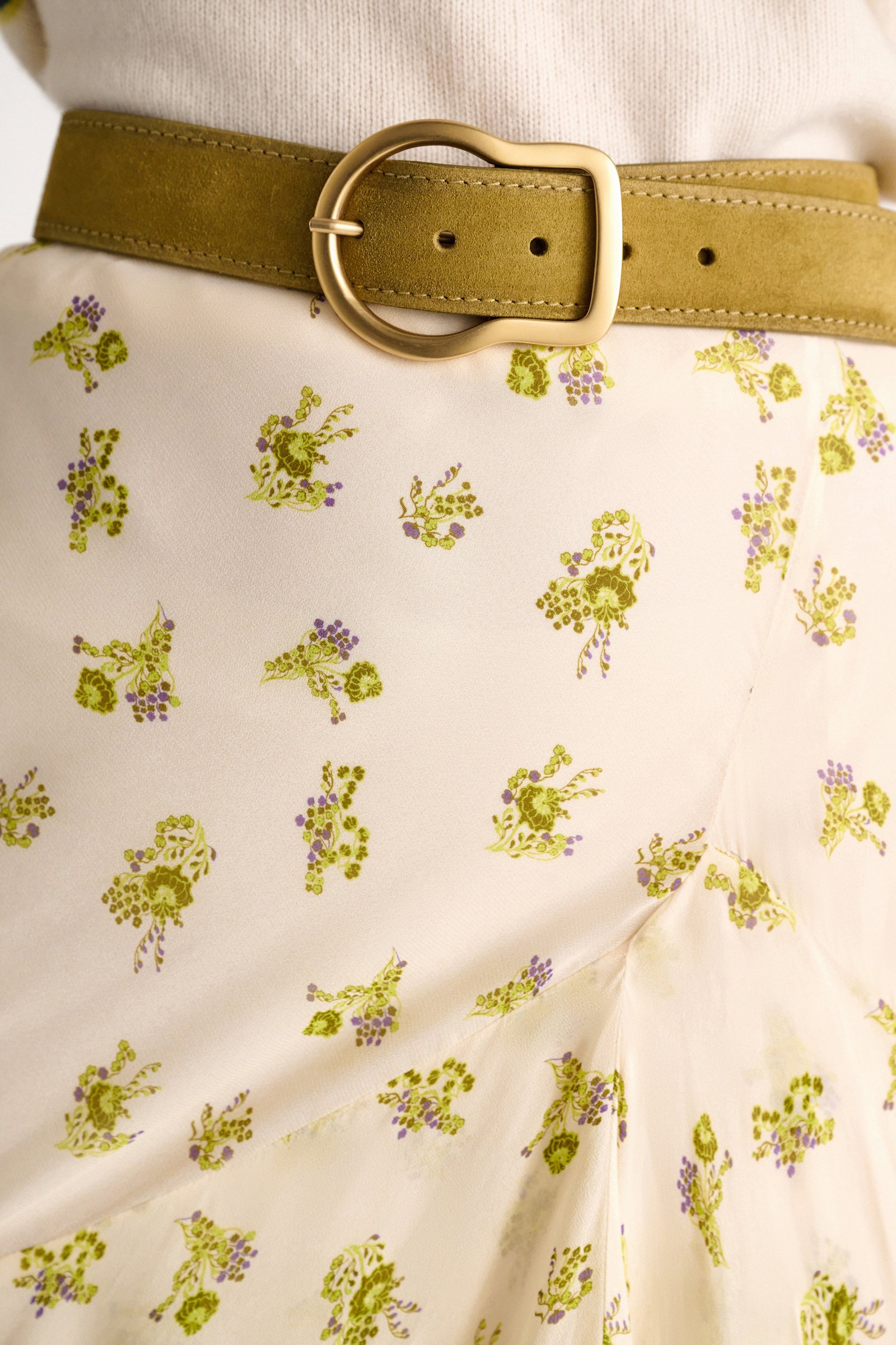 Dorothee Schumacher Waxed suede belt dafne green