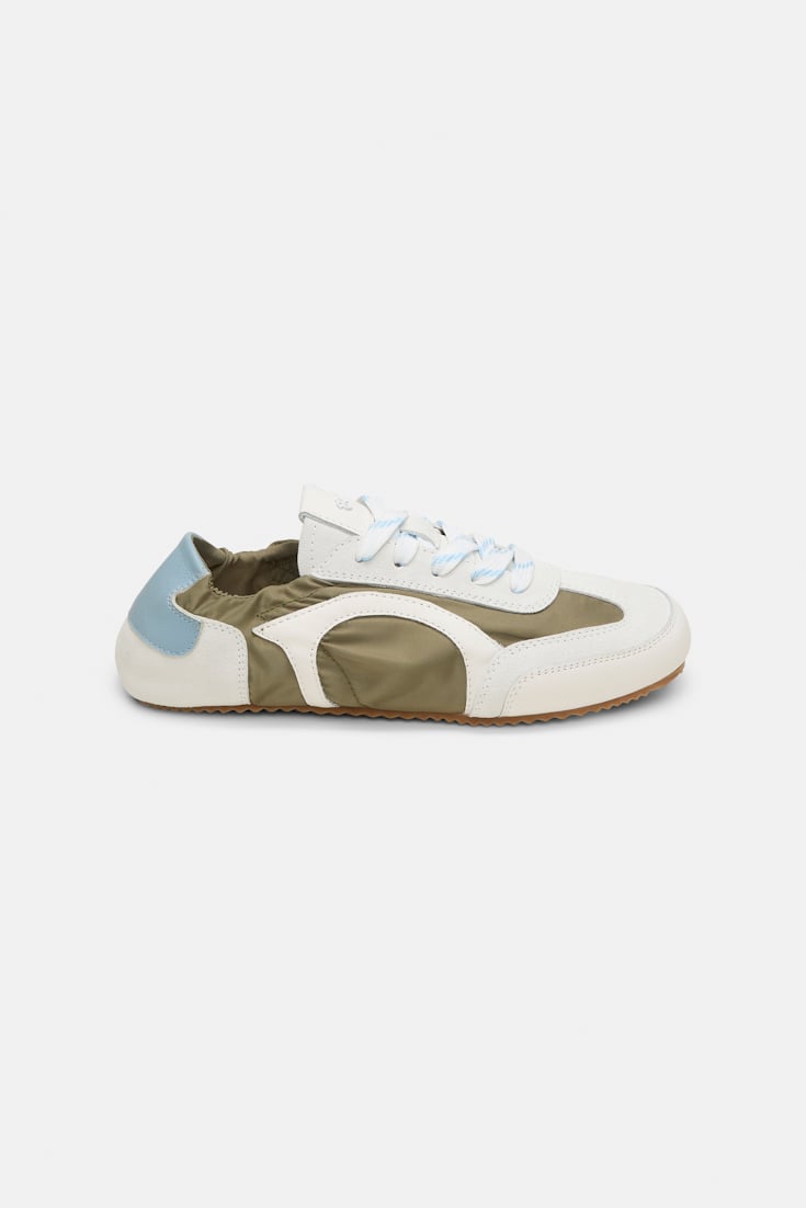 Dorothee Schumacher Mixed material sneakers khaki combo