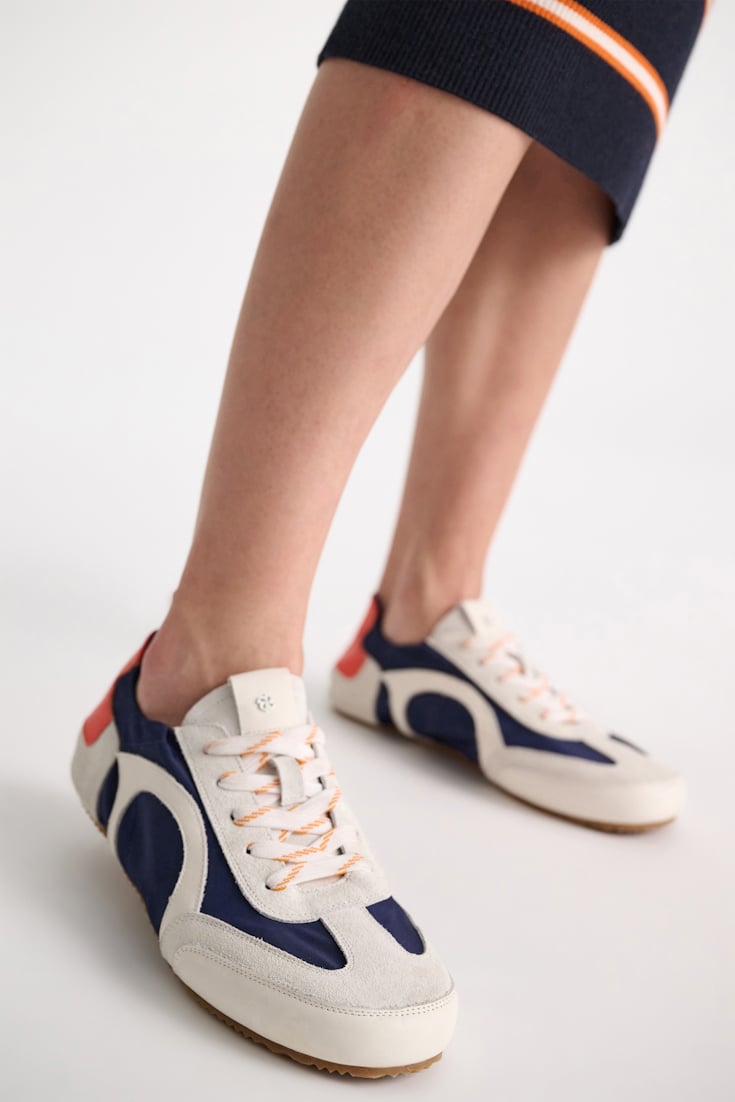 Dorothee Schumacher Mixed material sneakers navy combo