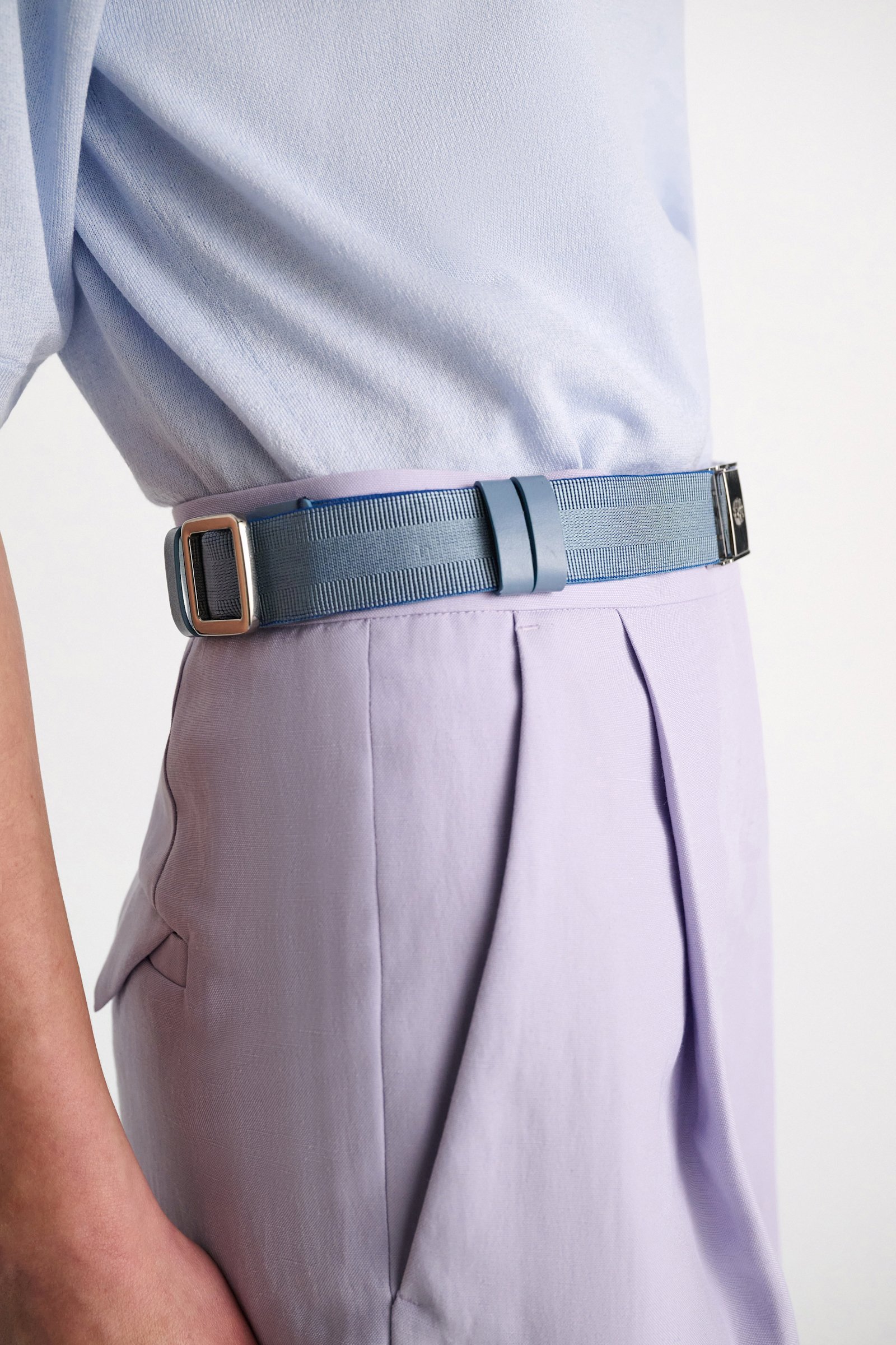 Dorothee Schumacher Elastic belt with leather detailing denim blue