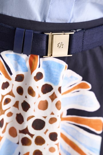 Dorothee Schumacher Elastischer Gürtel mit D-Rose Schnappschließe midnight blue