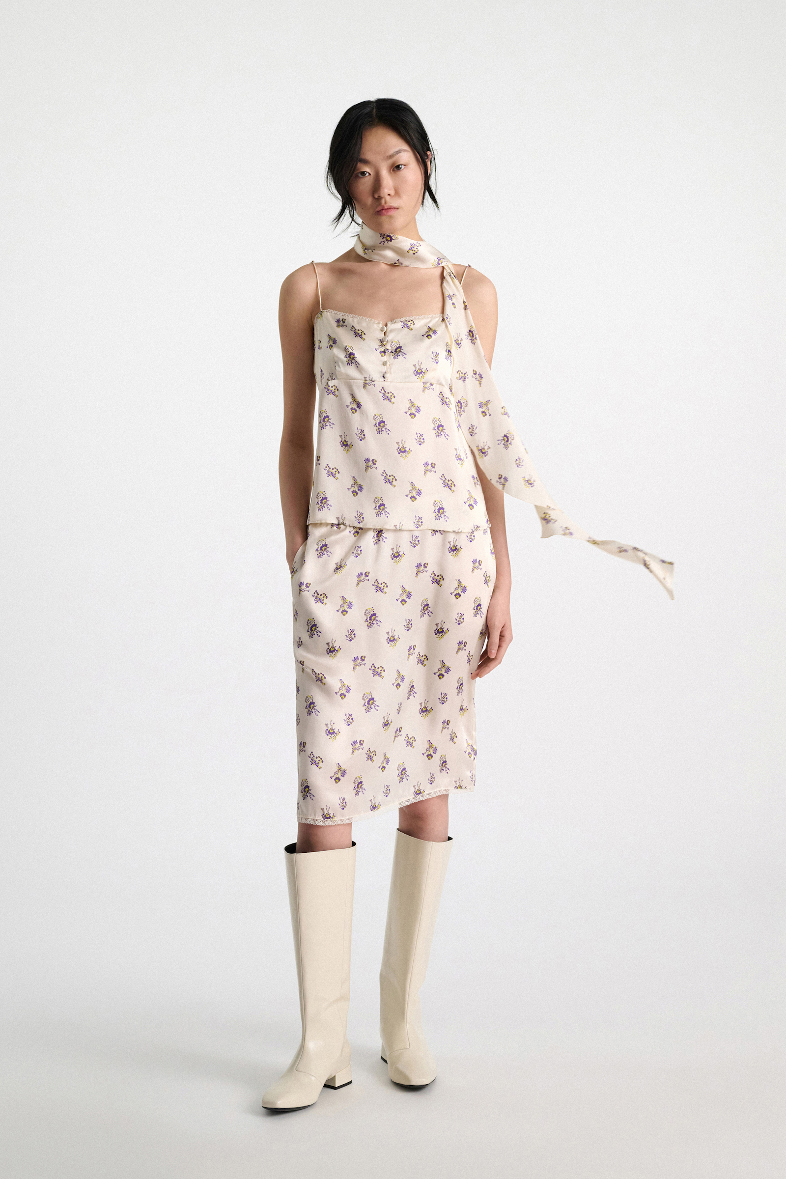 Dorothee Schumacher Volantschal aus beidseitig bedrucktem Seidensatin little daydream yellow