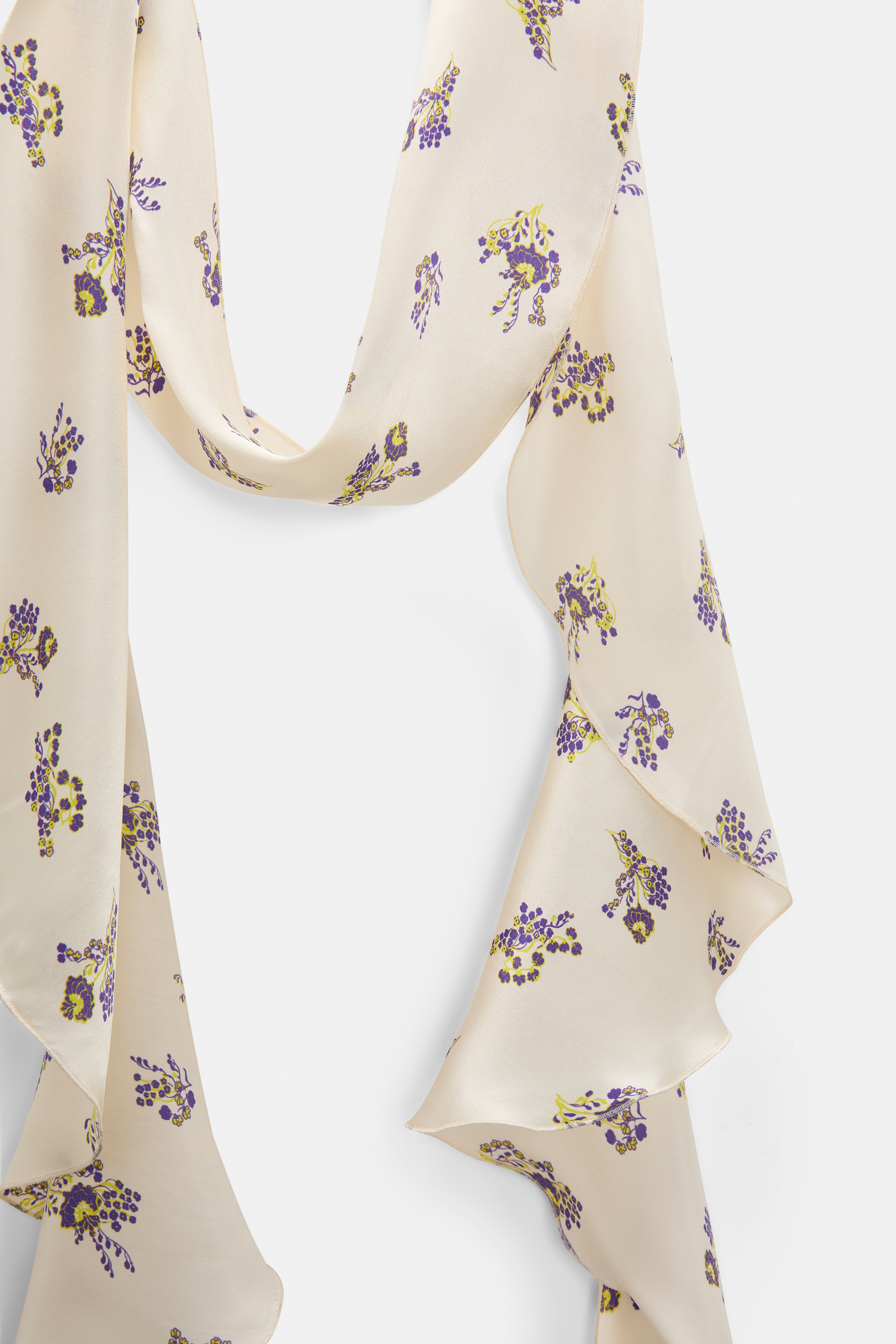 Dorothee Schumacher Volantschal aus beidseitig bedrucktem Seidensatin little daydream yellow