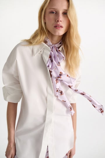 Dorothee Schumacher Volantschal aus beidseitig bedrucktem Seidensatin little daydream lilac