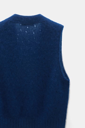 Dorothee Schumacher Cashmere vest with pointelle ocean