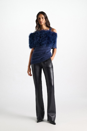 Dorothee Schumacher Merino-cashmere fluffy knit tank top blue night Model Front View