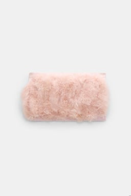 Dorothee Schumacher Merino-cashmere accessory with feathers powder