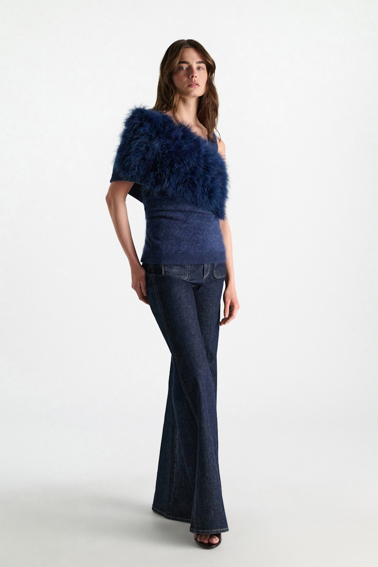 Dorothee Schumacher Feder-Accessoire aus Merino und Kaschmir blue night