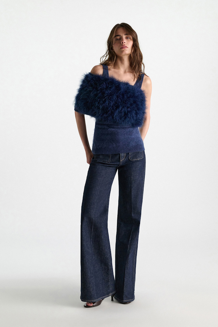 Dorothee Schumacher Feder-Accessoire aus Merino und Kaschmir blue night