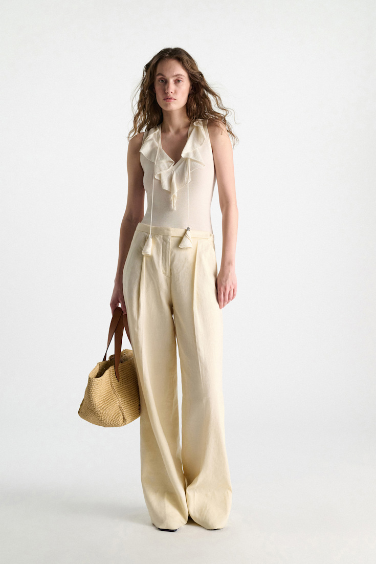 Dorothee Schumacher Ärmelloses Strickoberteil mit Spitzenfront orchid white