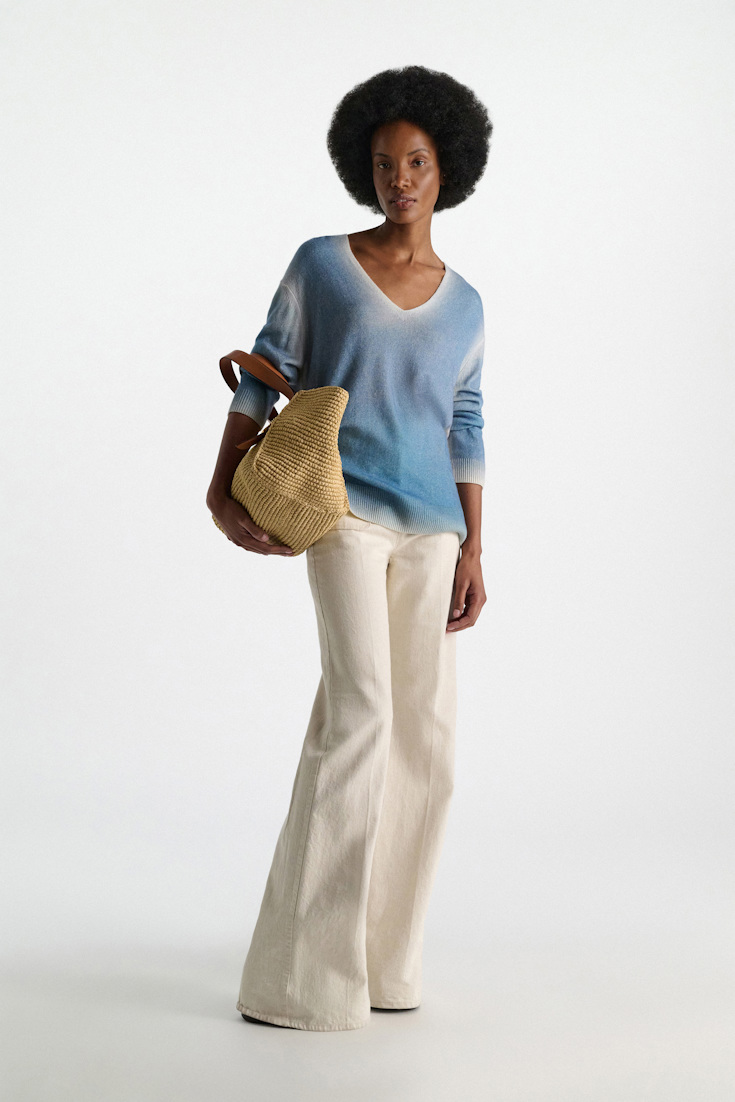 Dorothee Schumacher Merino-cashmere pullover with poppy back poppy blue