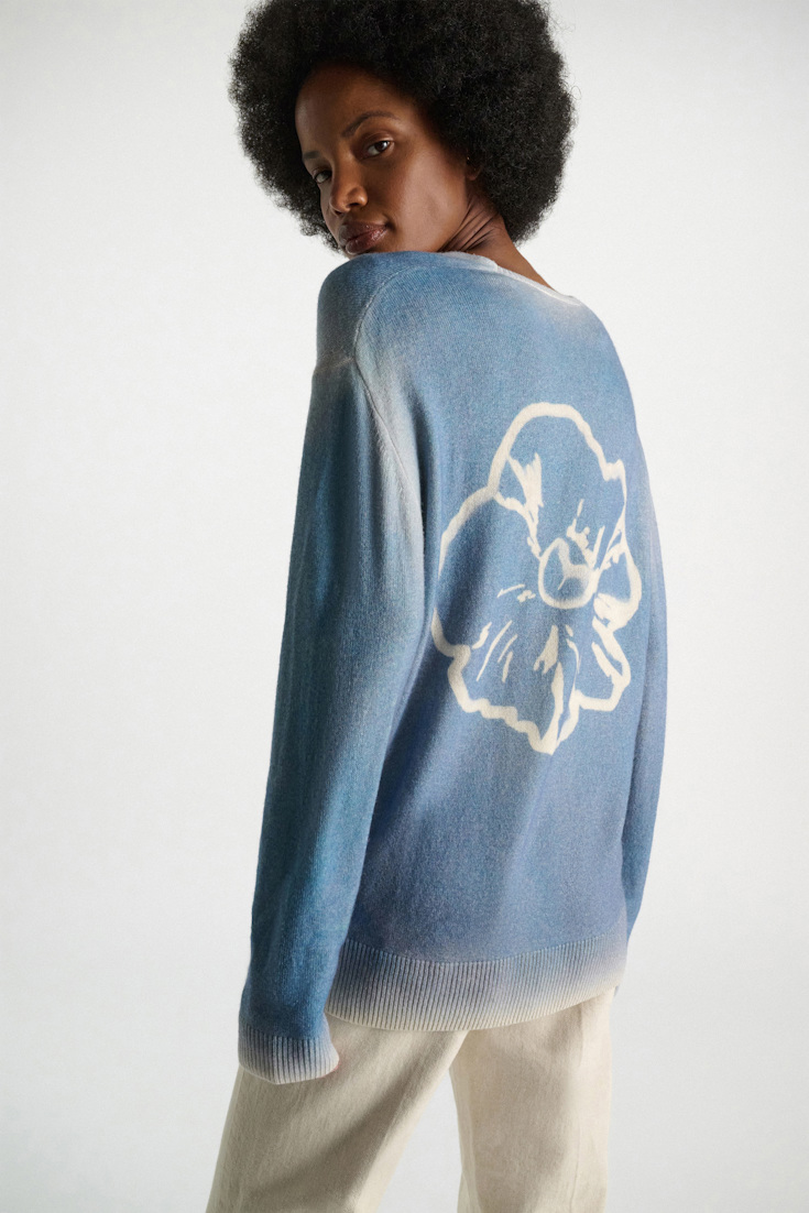 Dorothee Schumacher Merino-cashmere pullover with poppy back poppy blue
