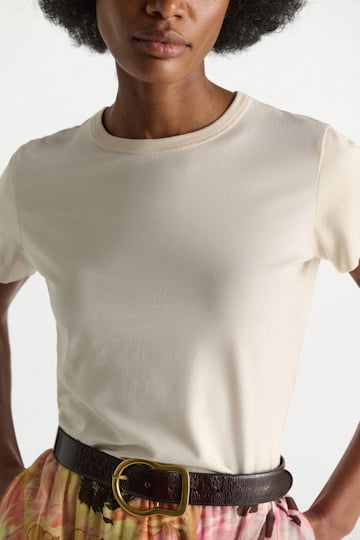 Dorothee Schumacher Rundhals-T-Shirt in verkürzter Passform canvas white