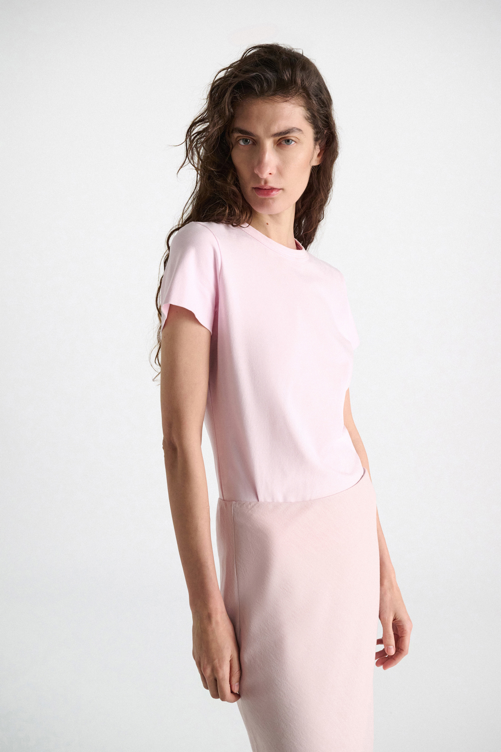 Dorothee Schumacher Rundhals-T-Shirt in verkürzter Passform shadowy candy