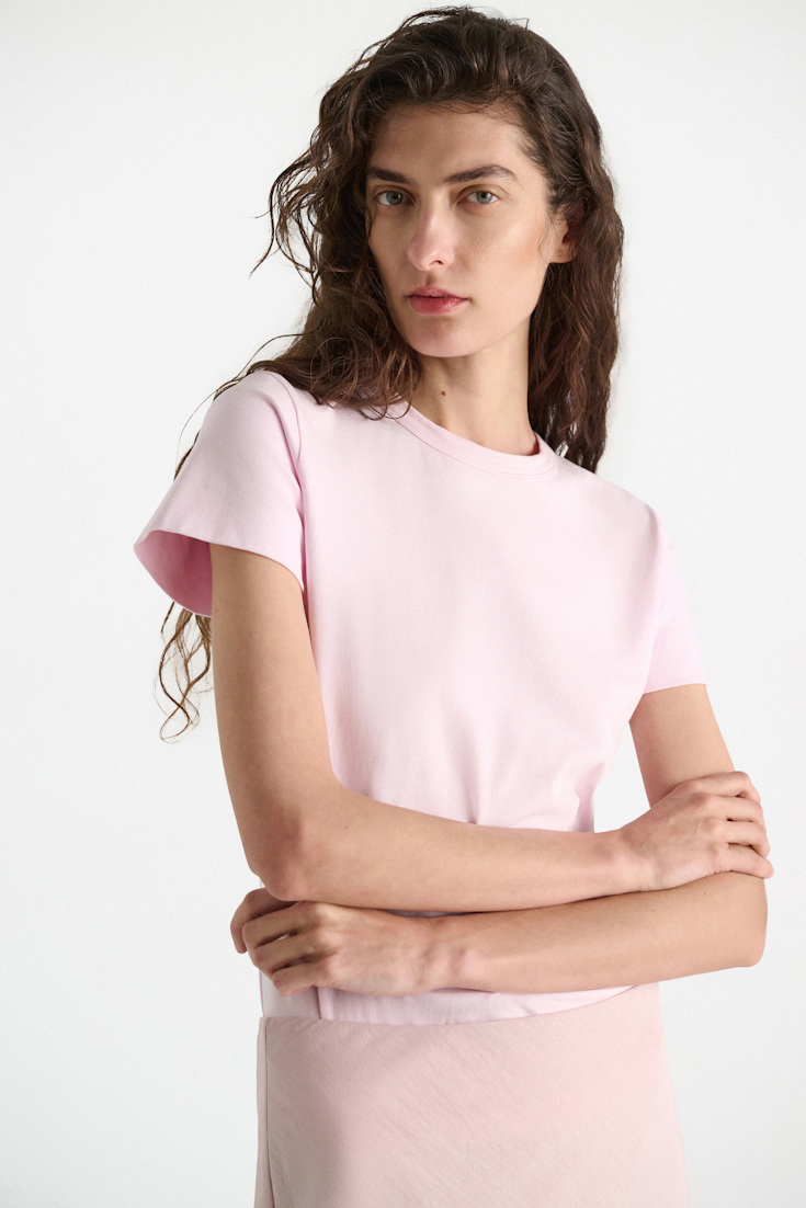 Dorothee Schumacher Rundhals-T-Shirt in verkürzter Passform shadowy candy