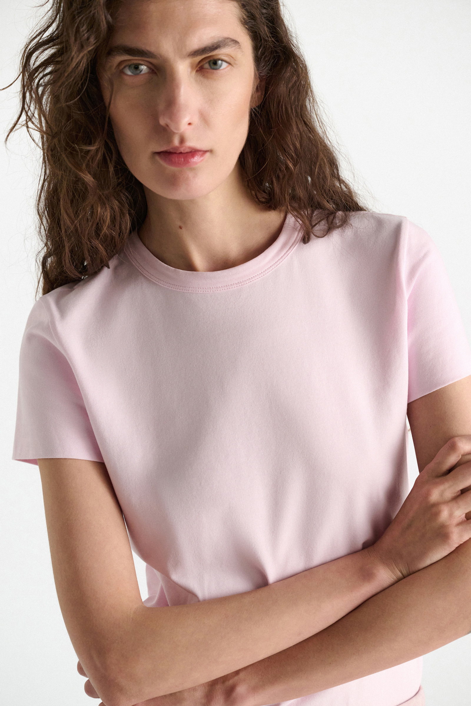 Dorothee Schumacher Rundhals-T-Shirt in verkürzter Passform shadowy candy