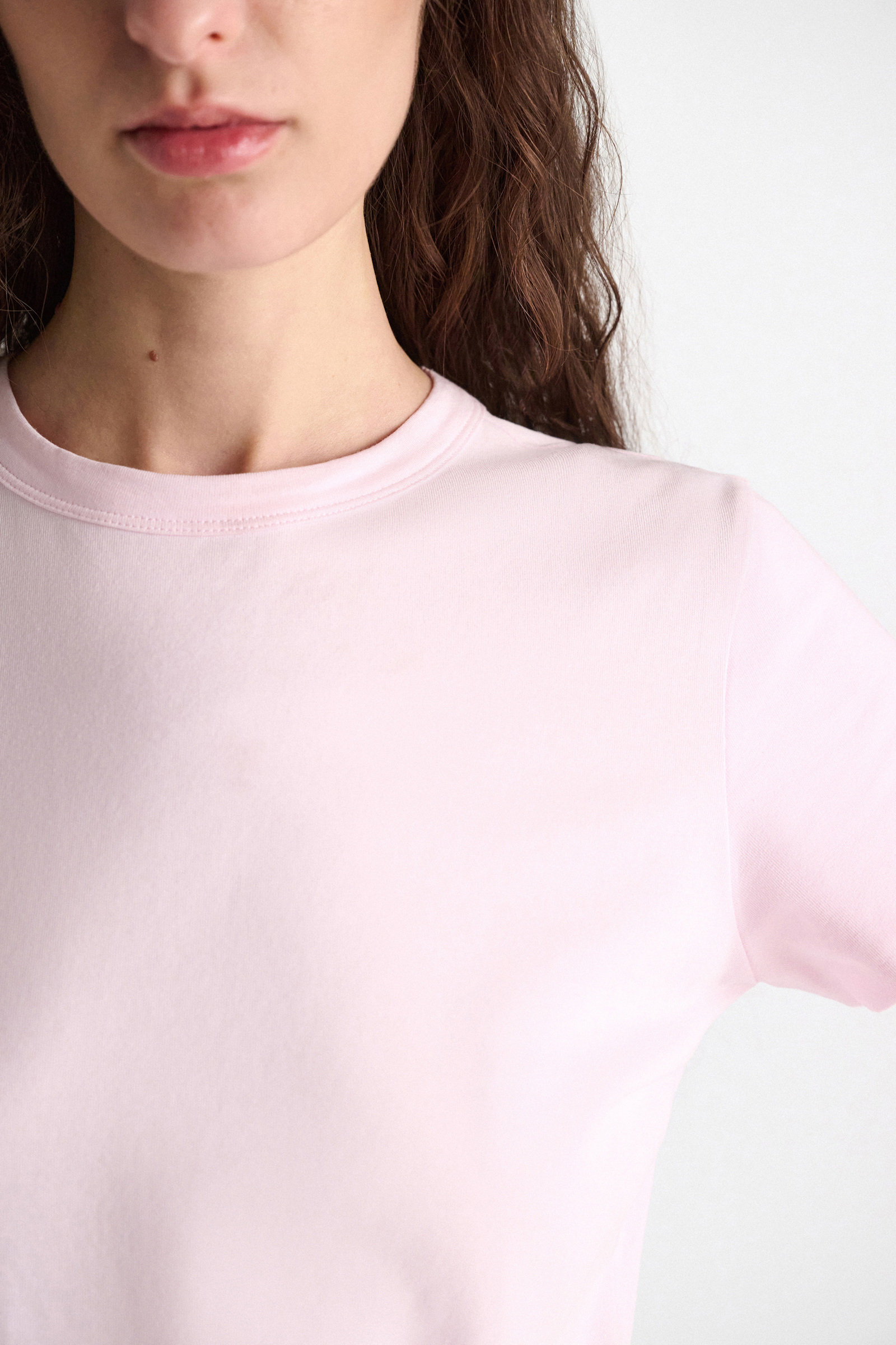 Dorothee Schumacher Rundhals-T-Shirt in verkürzter Passform shadowy candy