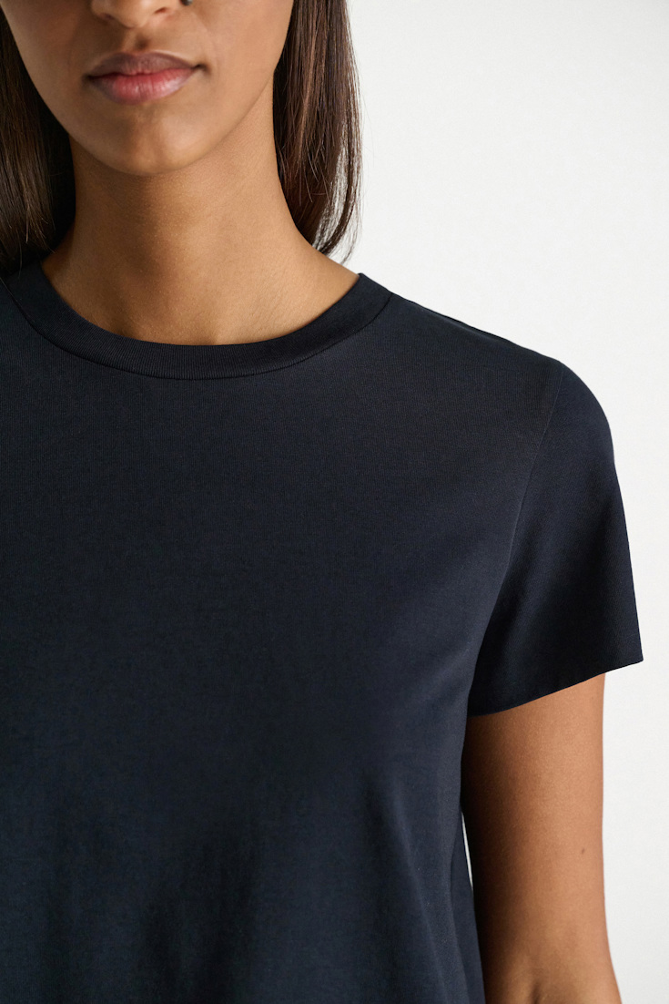Dorothee Schumacher Flared Rundhalsshirt dark navy