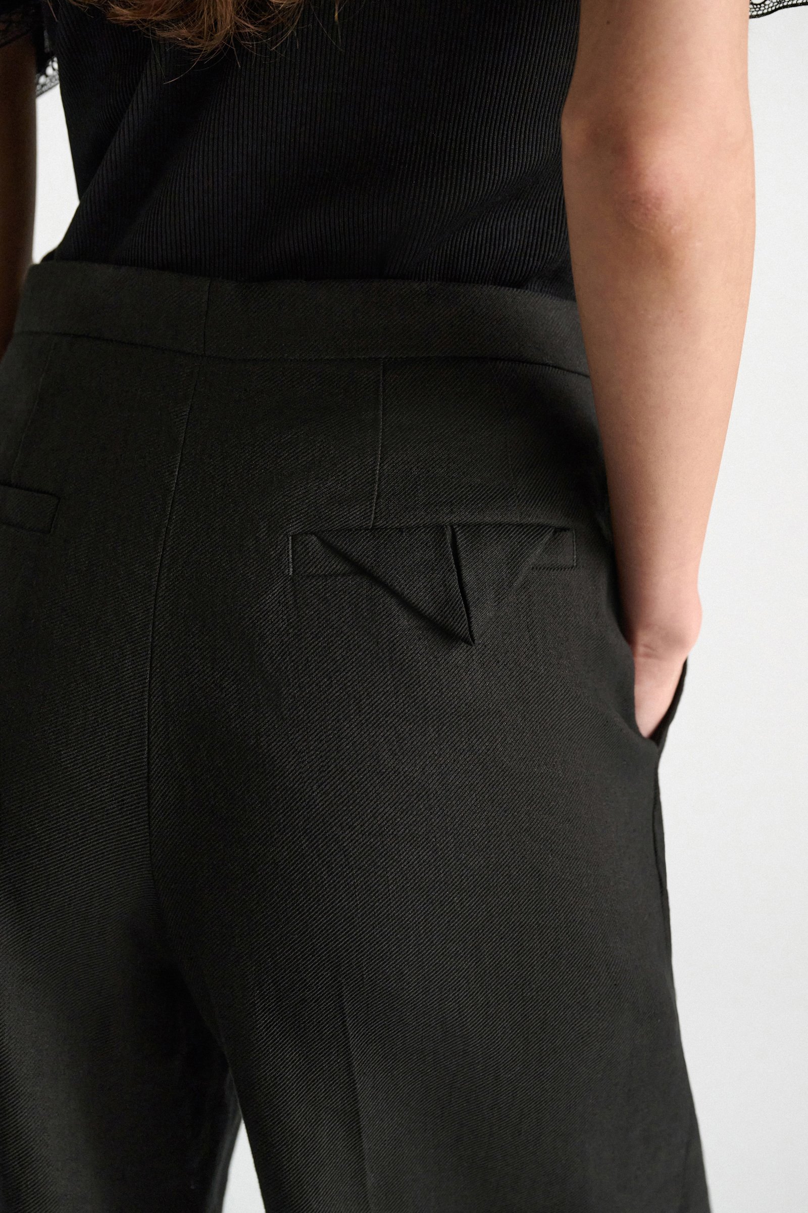 Dorothee Schumacher Linen-cotton pants pure black