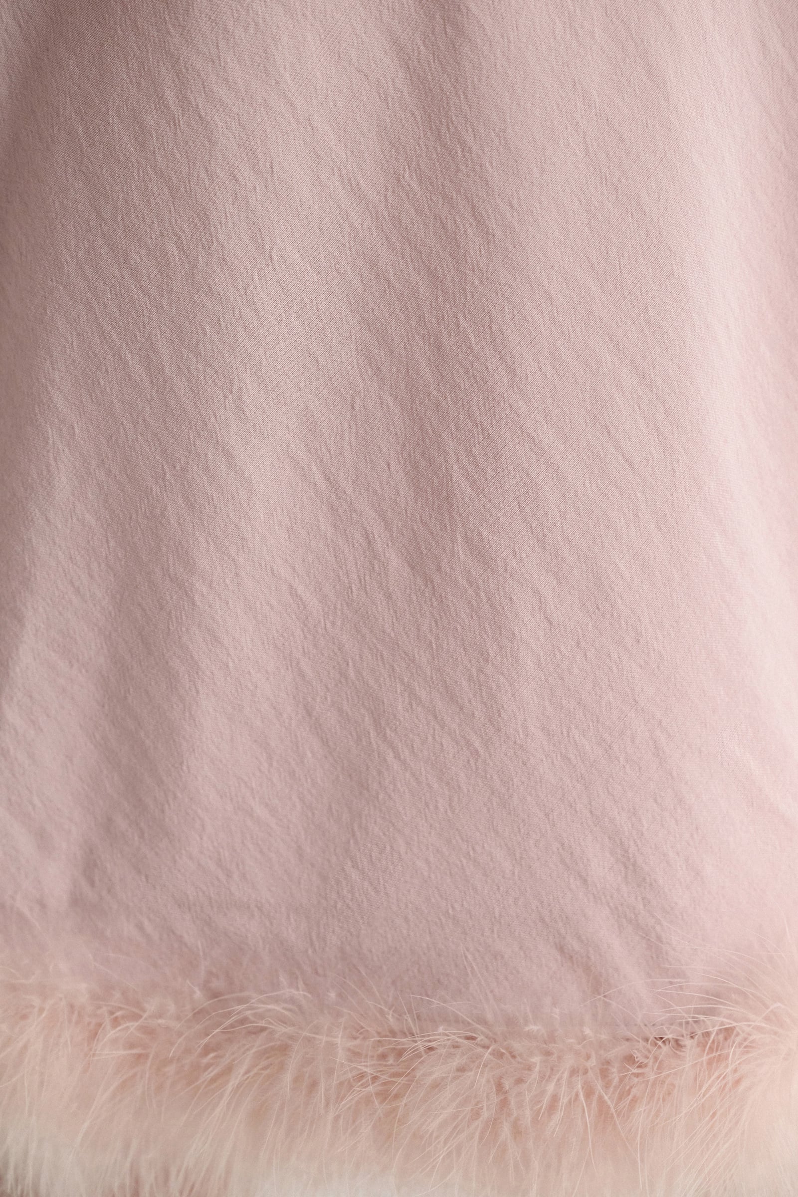 Dorothee Schumacher Kniellanger Rock mit Federn powder