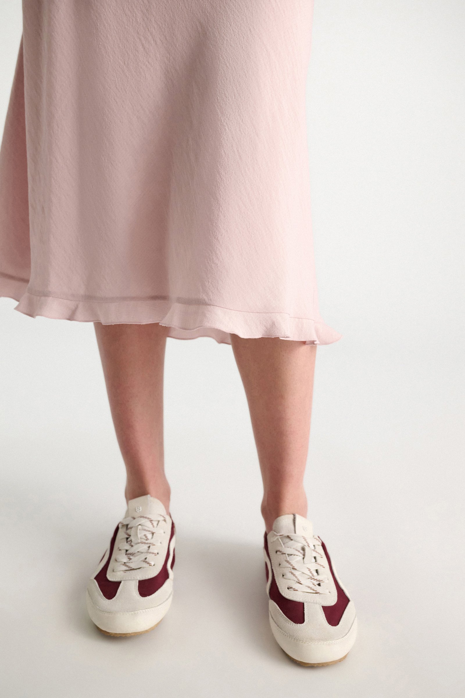 Dorothee Schumacher Midi-Kleid mit V-Ausschnitt powder
