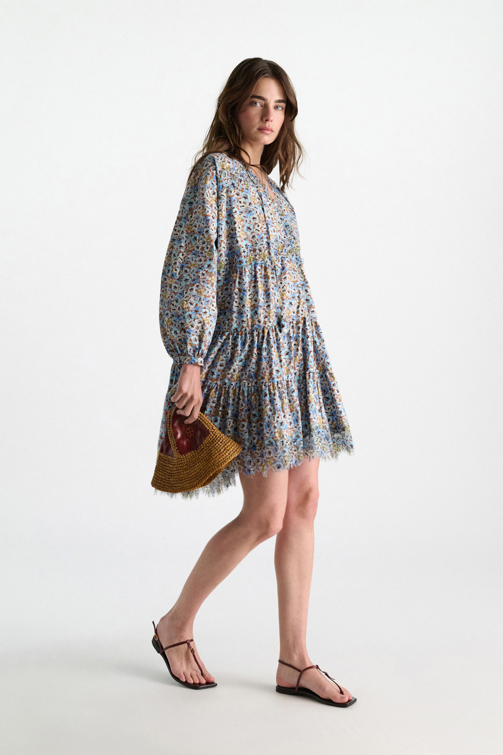 Dorothee Schumacher Kurzes voluminöses Kleid mit Spizendetails im Signature Print aus Baumwolle mini boho flower blue