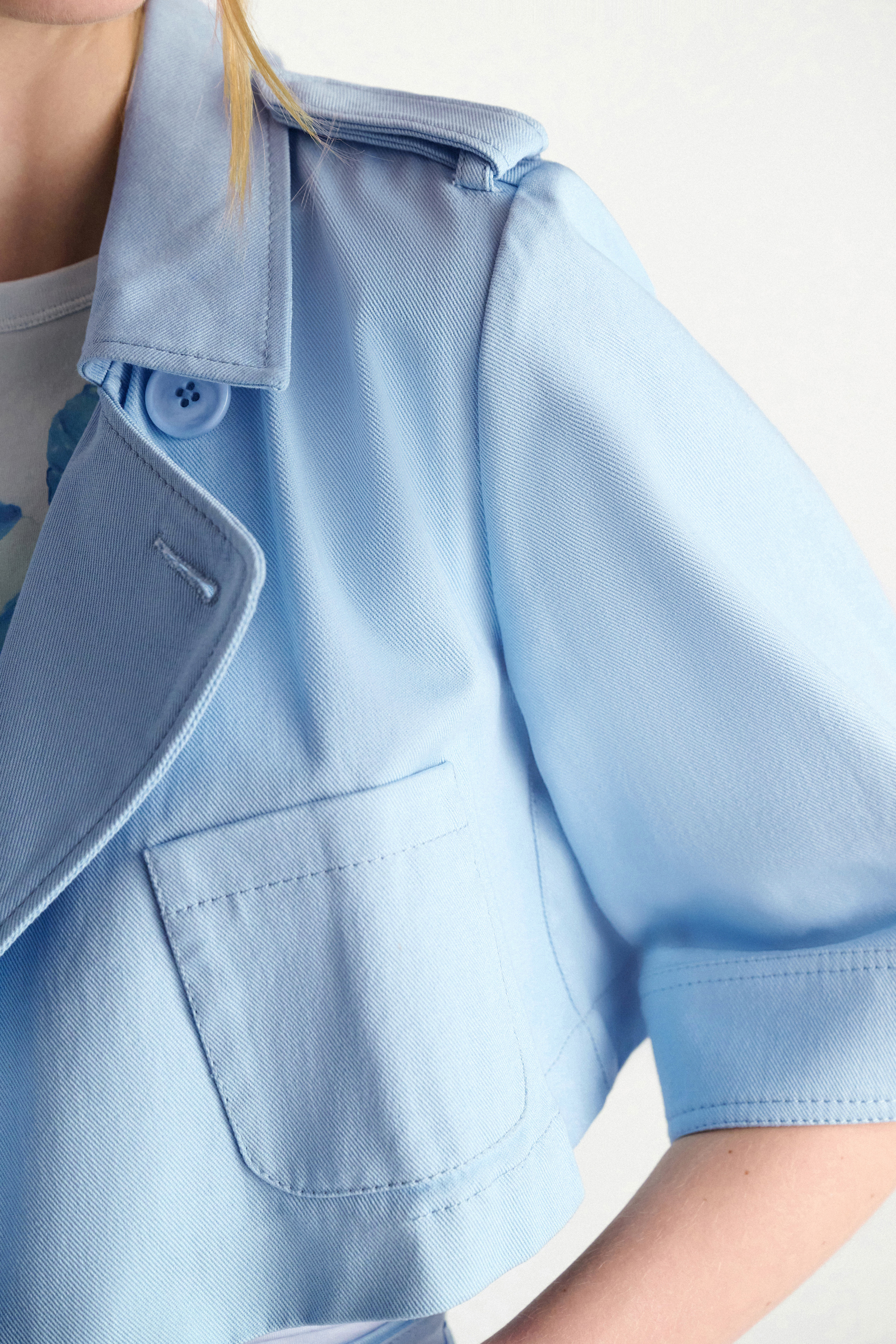 Dorothee Schumacher Cropped Jacke aus Baumwolle mineral blue