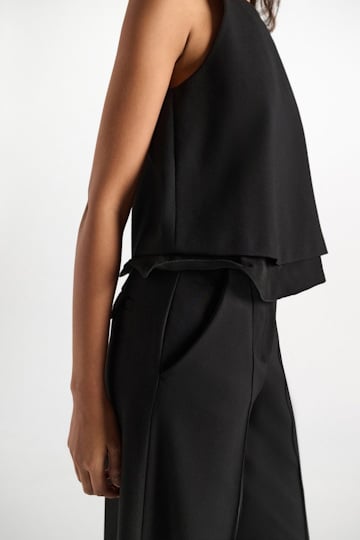 Dorothee Schumacher Shell in Punto Milano with georgette hem pure black