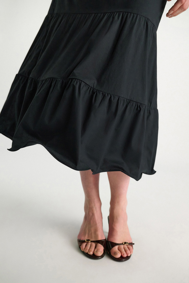 Dorothee Schumacher Bahnenrock mit formbarem Saum aus Baumwollstretch-Popeline pure black