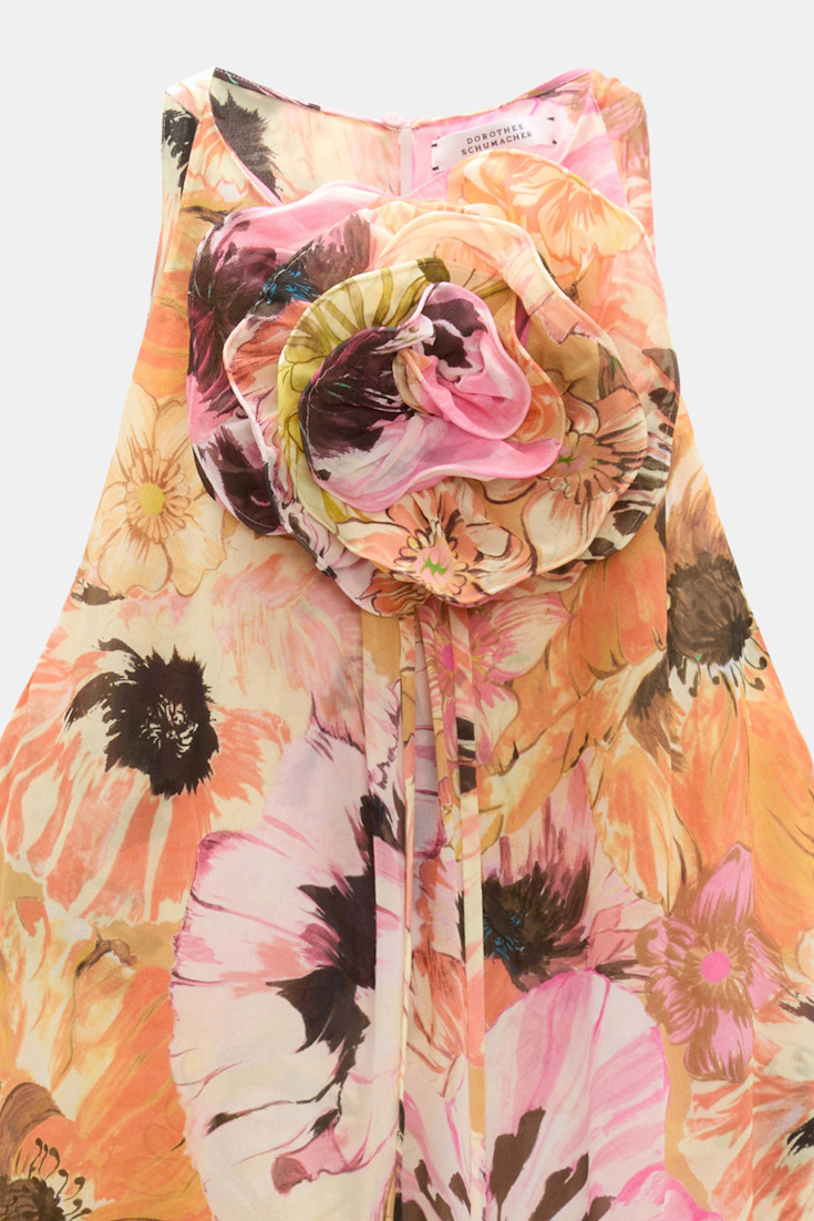 Dorothee Schumacher Midi-Kleid mit Blumenbrosche im Signature Print aus Viskose-Georgette boho flower print