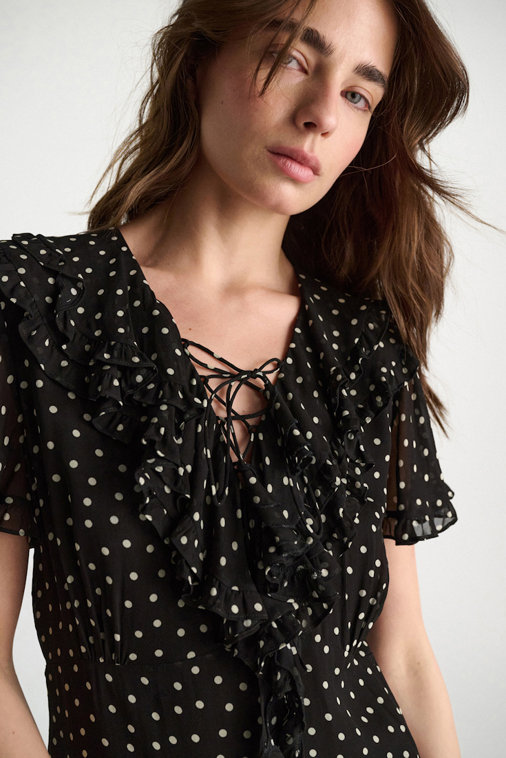 Dorothee Schumacher Body-hugging Kleid aus Viskose-Georgette white dot on blk