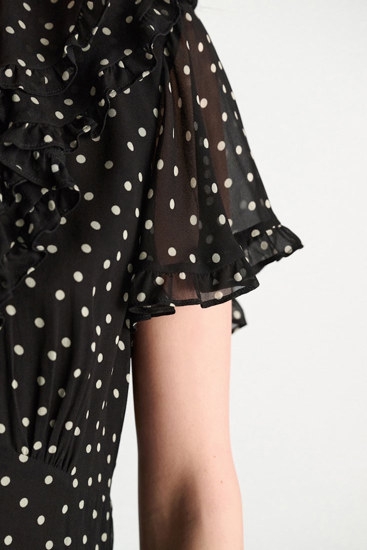 Dorothee Schumacher Body-hugging Kleid aus Viskose-Georgette white dot on blk