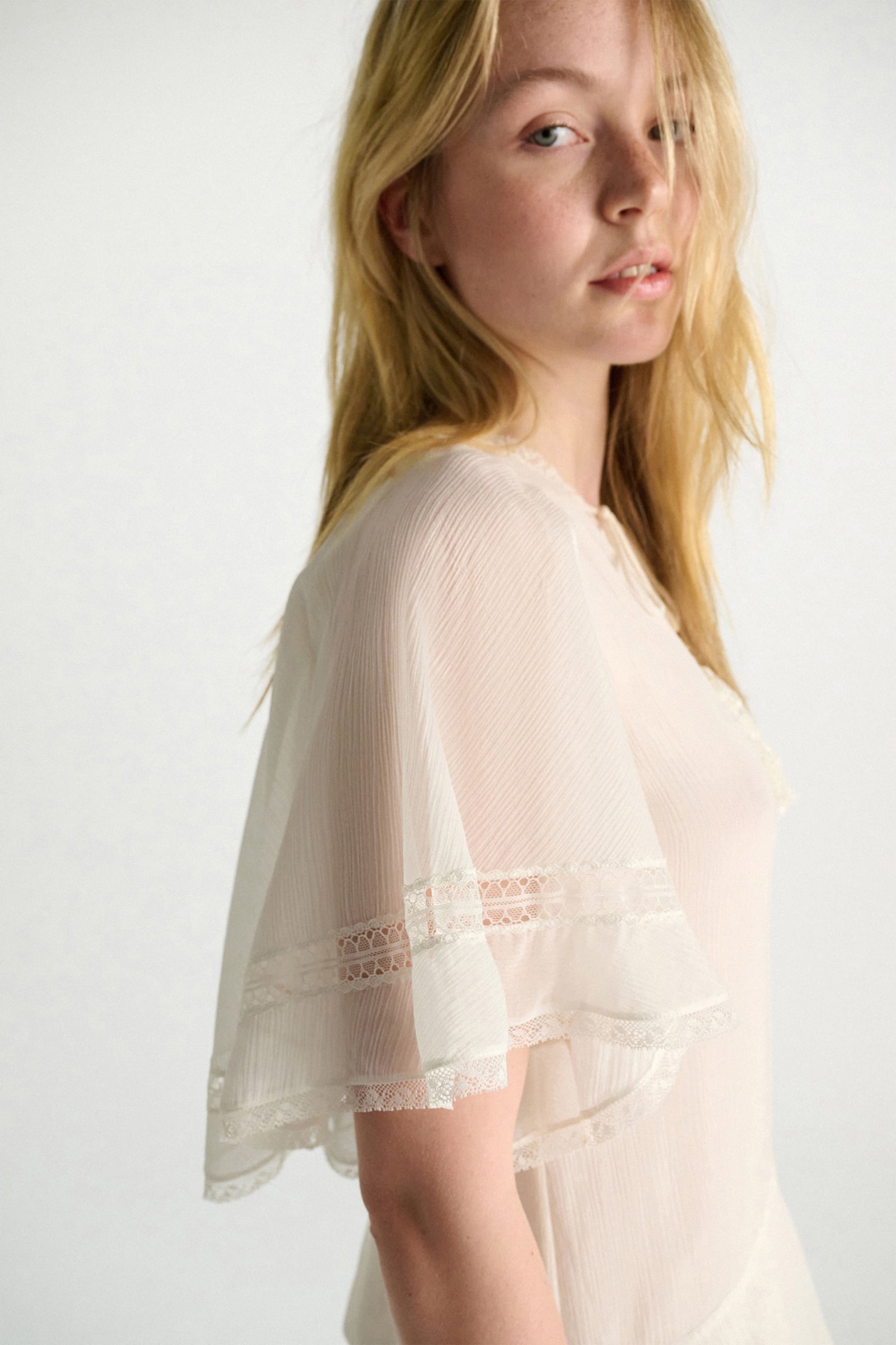 Dorothee Schumacher Lagenkleid aus crinkled Baumwoll-Seiden-Georgette orchid white
