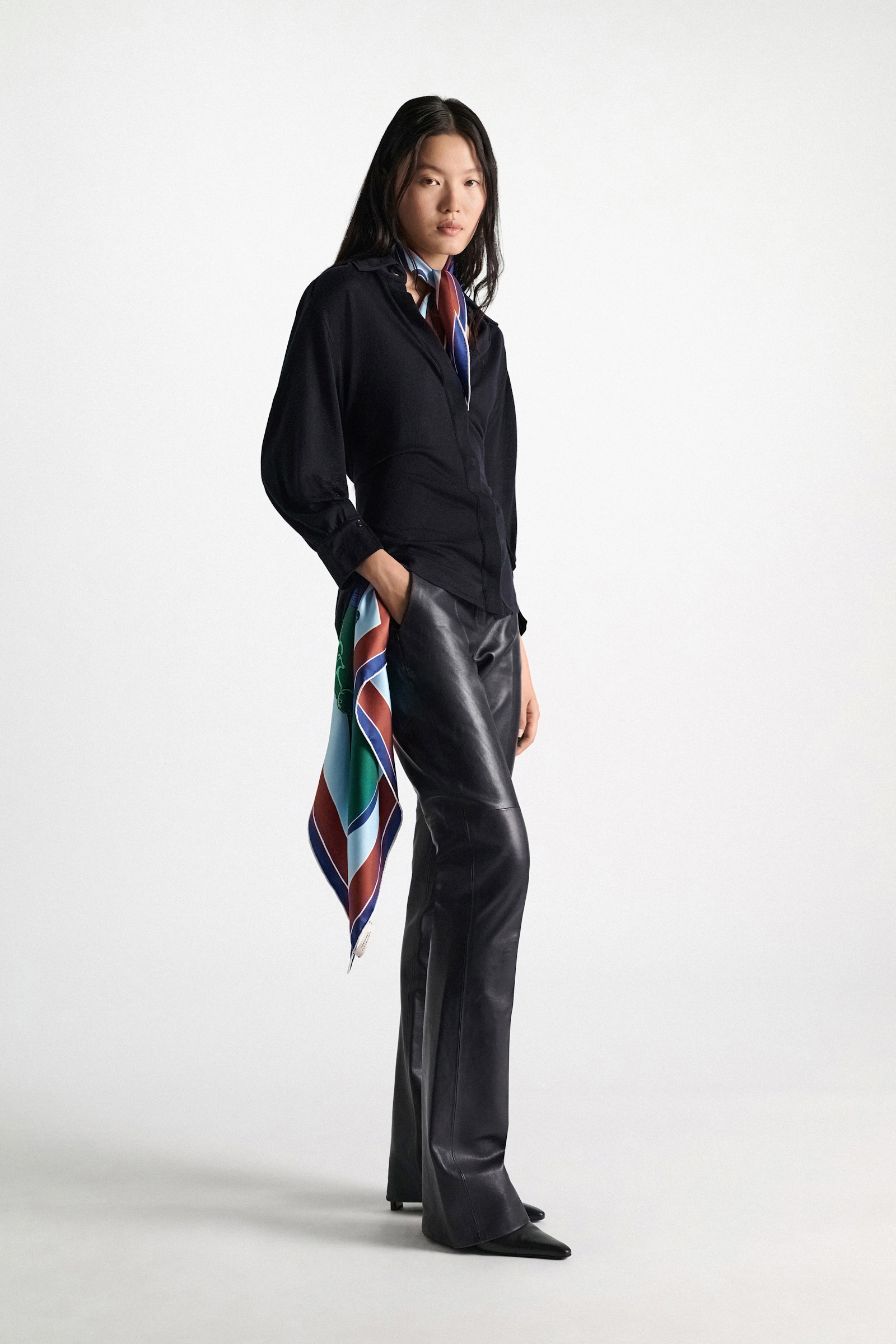 Dorothee Schumacher Extra fine Merino shirt midnight navy