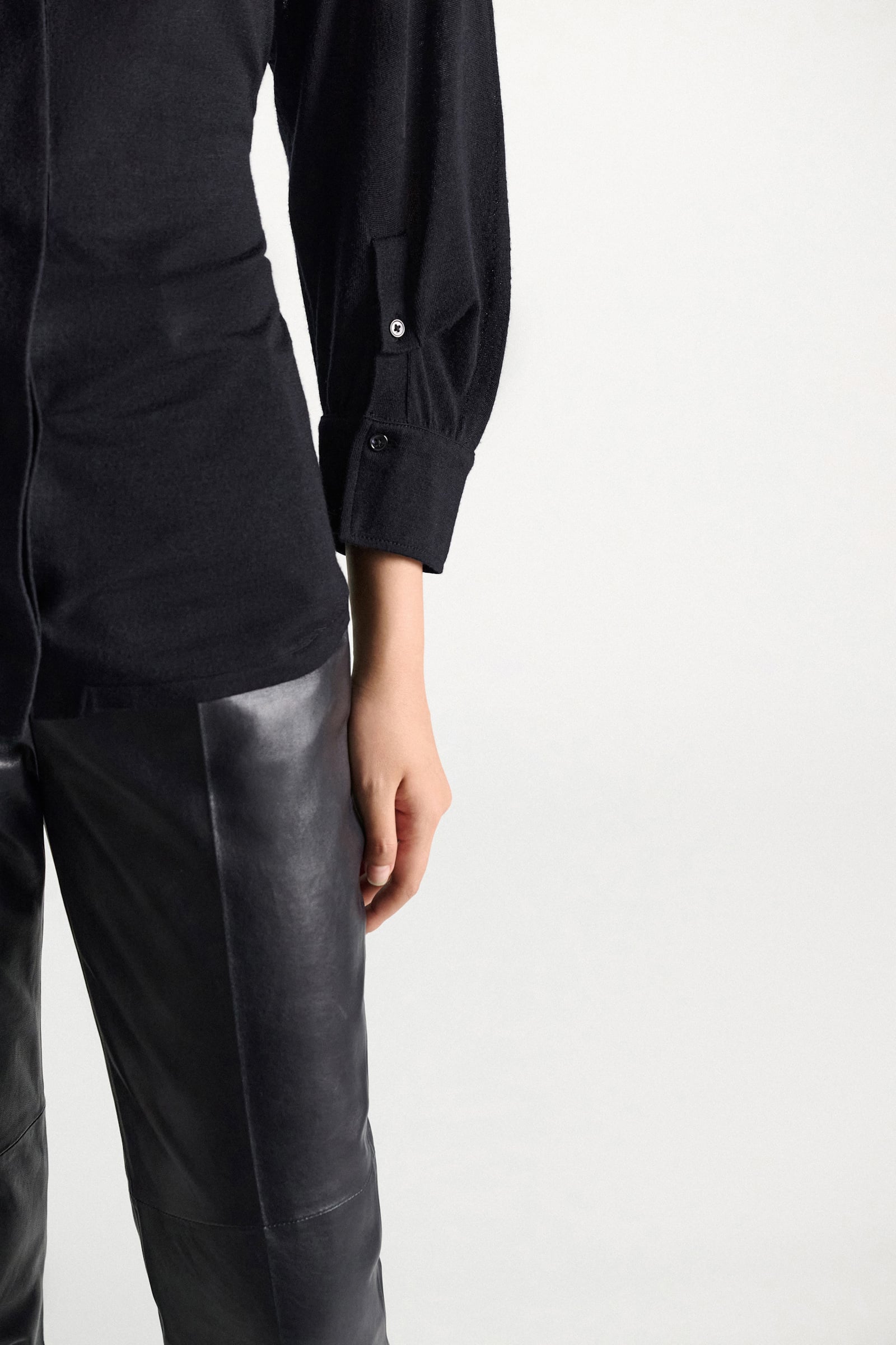 Dorothee Schumacher Extra fine Merino shirt midnight navy