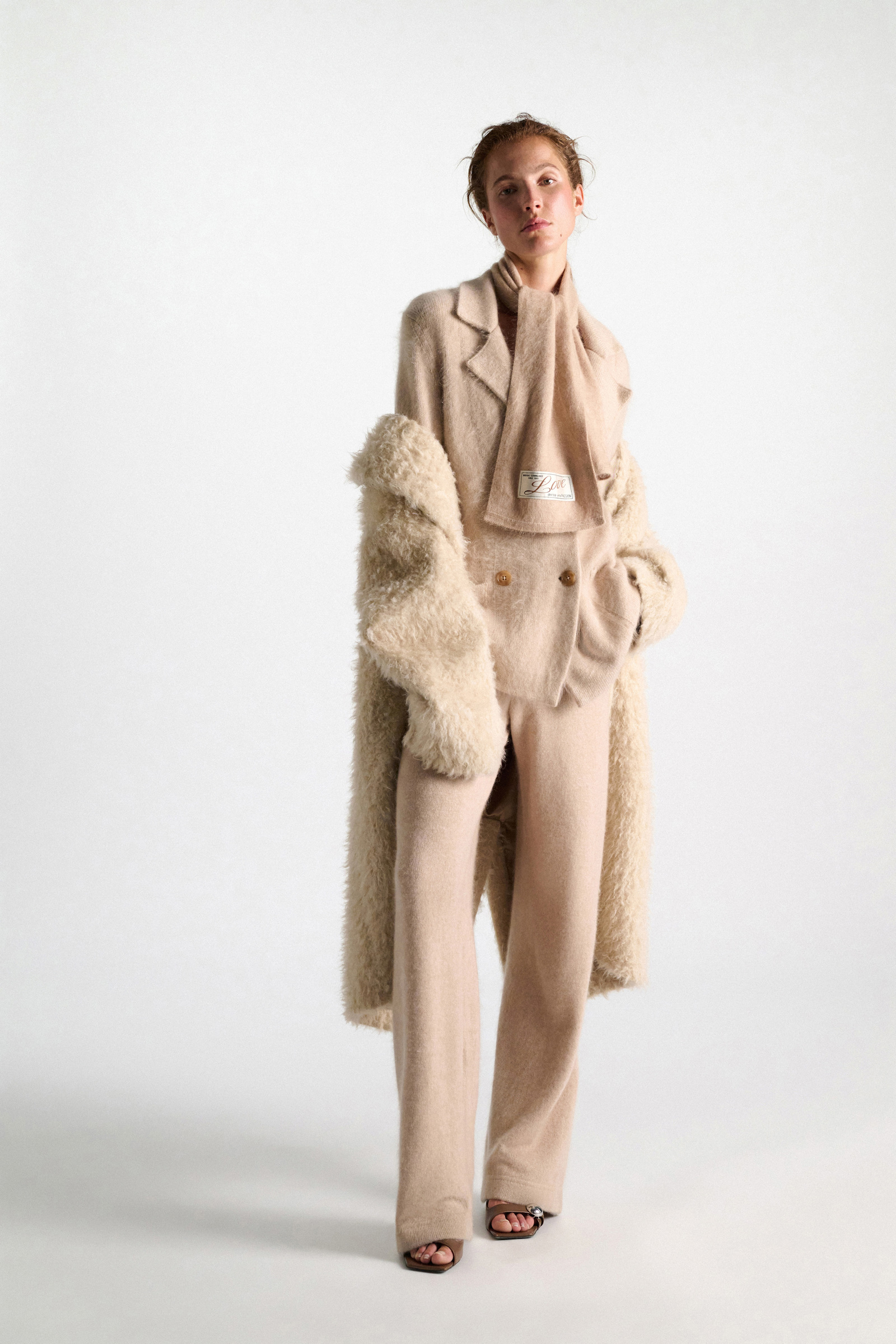 Dorothee Schumacher Merino-cashmere double-breasted blazer make up