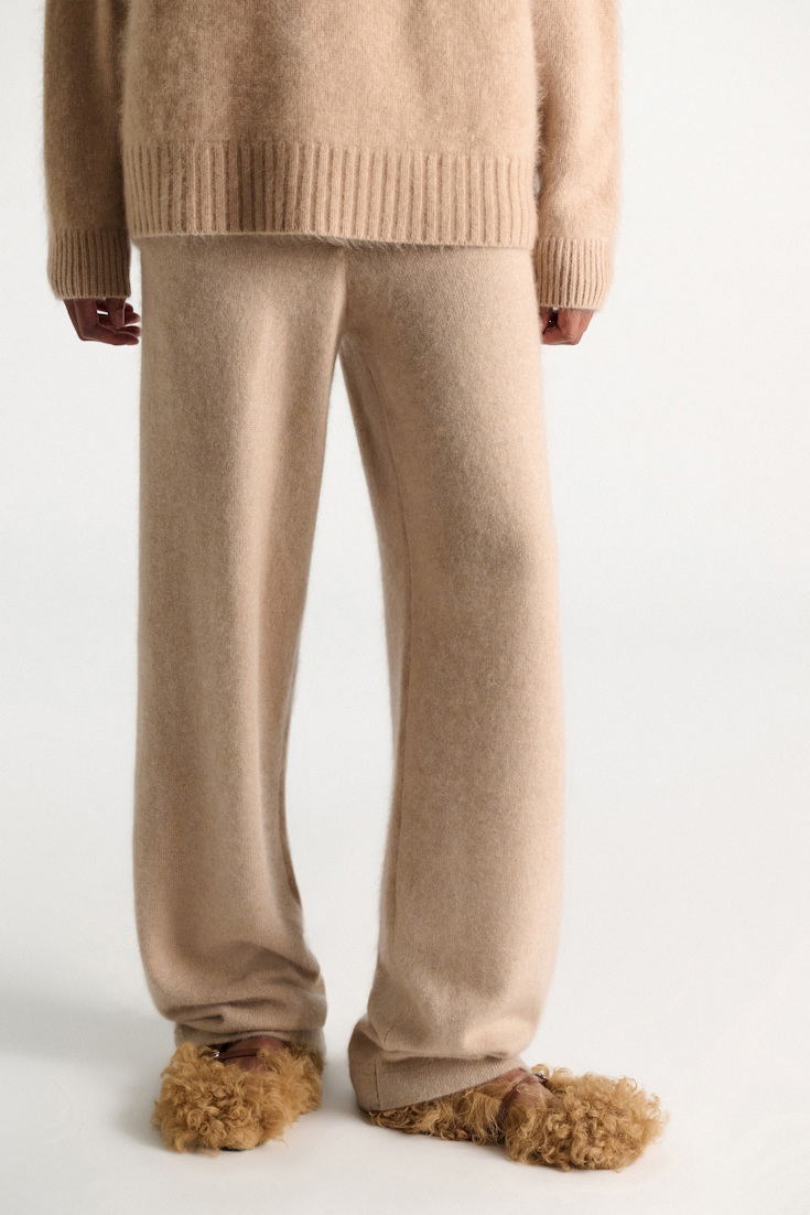 Dorothee Schumacher Merino-cashmere pants make up