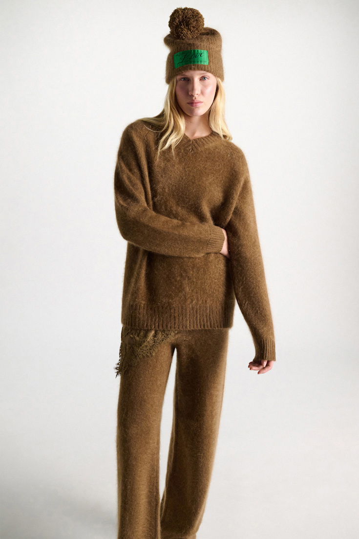 Dorothee Schumacher Pullover mit V-Ausschnitt aus Merino und Kaschmir porcini
